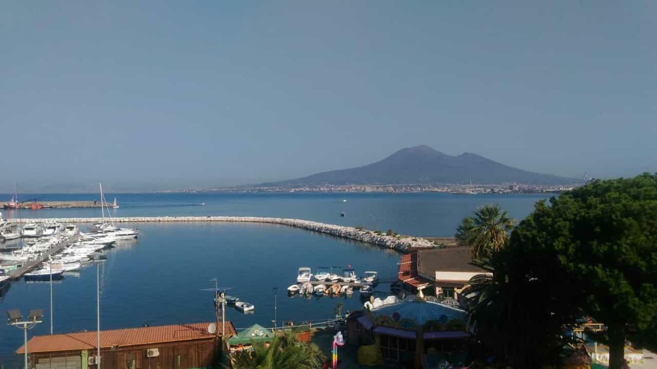 Amazing Home Castellammare di Stabia Bagian luar foto